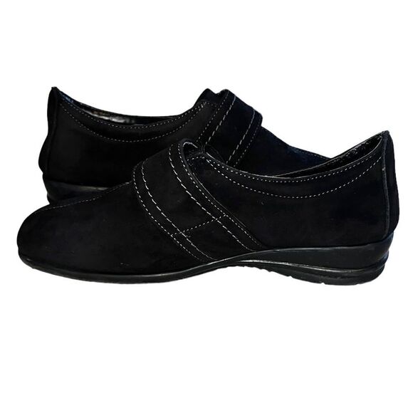 Eric Michael Loafers Career Leisure Black Suede Velcro closure size 6.5/7 - Picture 1 of 8